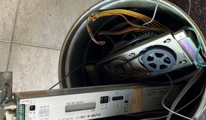 
																											外された格部品です。																		