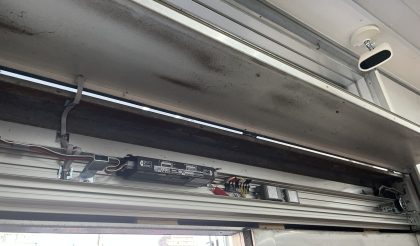 
																											新しい機械が設置されました。																		